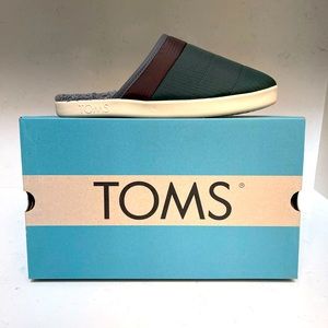 TOMS slippers
